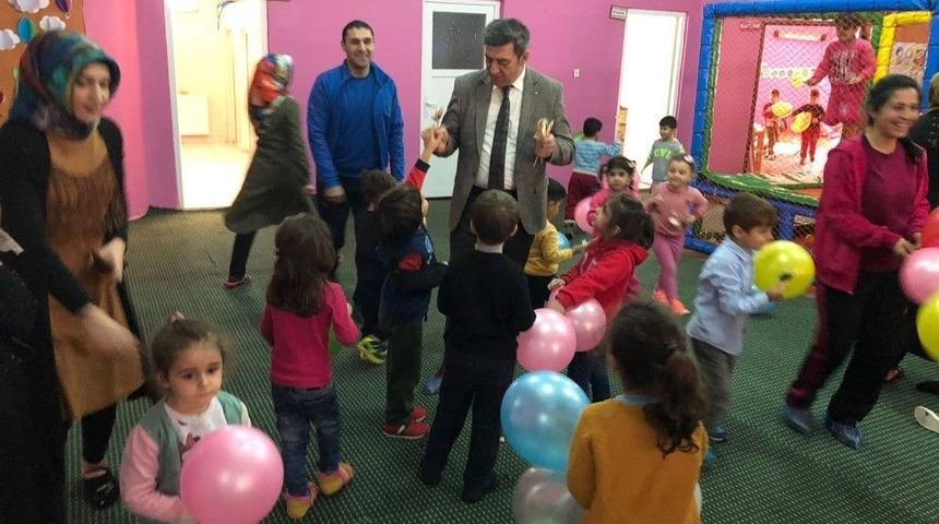 Sason&rsquo;da Miniklere S&uuml;rpriz