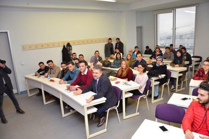 Esenyurt Belediye Başkanı, Üniversite Öğrencileri İle Derse Katıldı G2