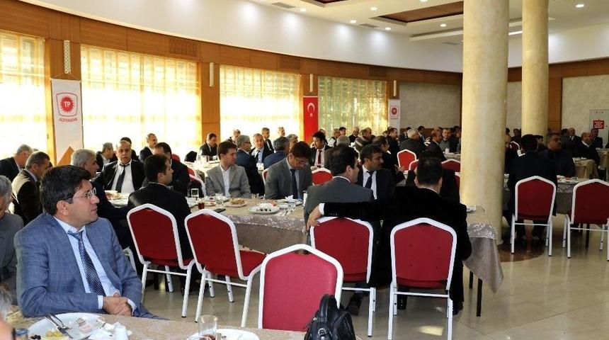 &lsquo;sırada Kardeşlik Var&rsquo; Projesinin Tanıtım Toplantısı D&uuml;zenlendi