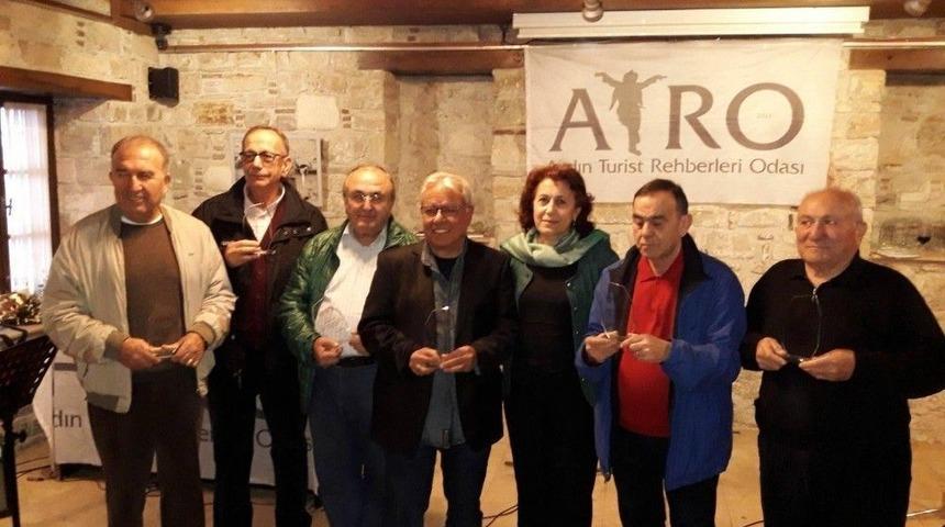 Rehberler G&uuml;n&uuml; İ&ccedil;in Kuşadası&rsquo;nda Kokteyl D&uuml;zenlendi