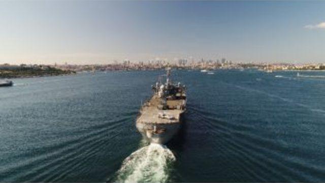 İstanbul Boğazından Geçen Abd Savaş Gemisi Havadan Görüntülendi
