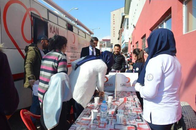 Kan Bağışına Eleşkirt’ten Yoğun İlgi