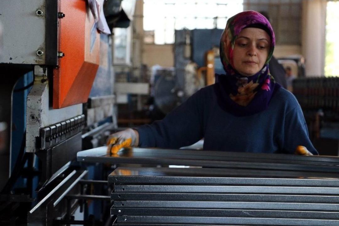 (&ouml;zel) &Ccedil;obanken 26 &Uuml;lkeye İhracat Yapan Fabrikanın Patronu Oldu