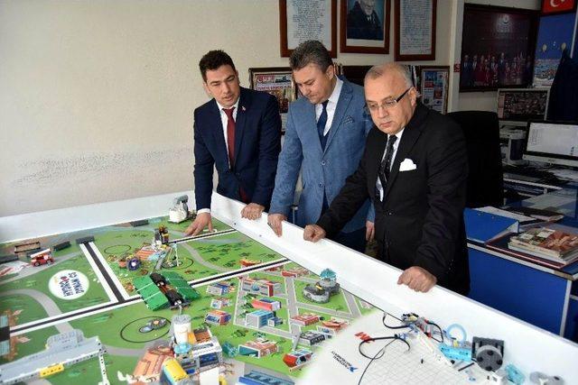 Başkan Kayda, Stem Ve Maker Atölyesini Gezdi 1