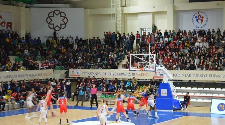 Ptt Kadınlar Türkiye Kupası: Yakın Doğu Üniversitesi: 79 - Botaş: 63