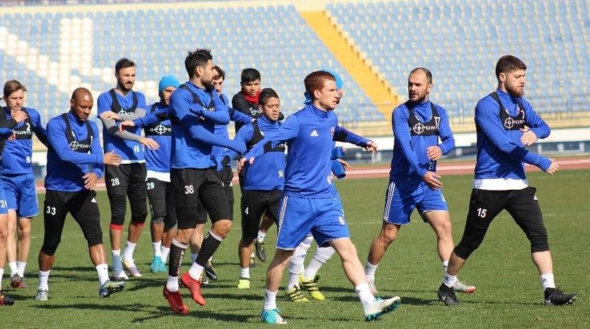 Karab&uuml;kspor, Malatyaspor Hazırlıklarını Tamamladı