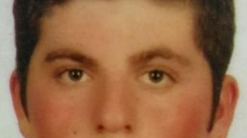 D&uuml;ğ&uuml;nden D&ouml;nerken Kazada Hayatını Kaybetti