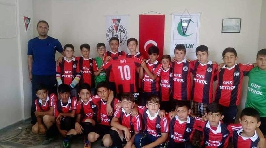 Ataşehir&rsquo;den Malazgirt&rsquo;e Kardeşlik Eli