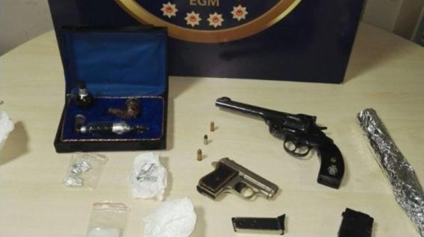 Bursa&rsquo;daki Uyuşturucu Operasyonuna 4 Tutuklama