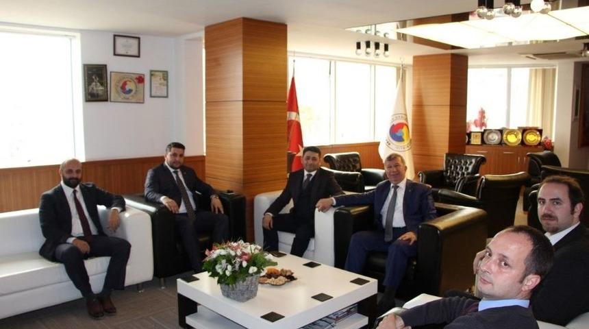 Harita Ve Kadastro M&uuml;hendisleri Odası Menemen Ticaret Odasını Ziyaret Etti