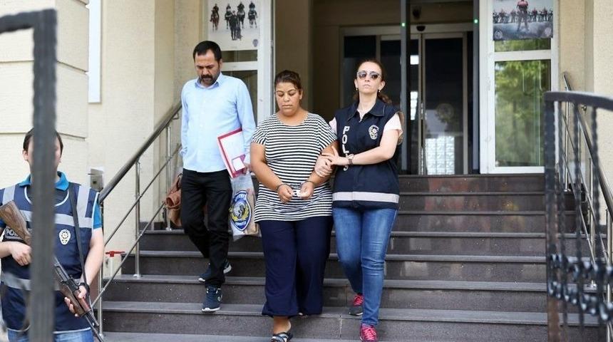 &Ouml;ld&uuml;rd&uuml;ğ&uuml; Kişinin Cenazesi İ&ccedil;in Hastaneye Gelince Yakayı Ele Verdi