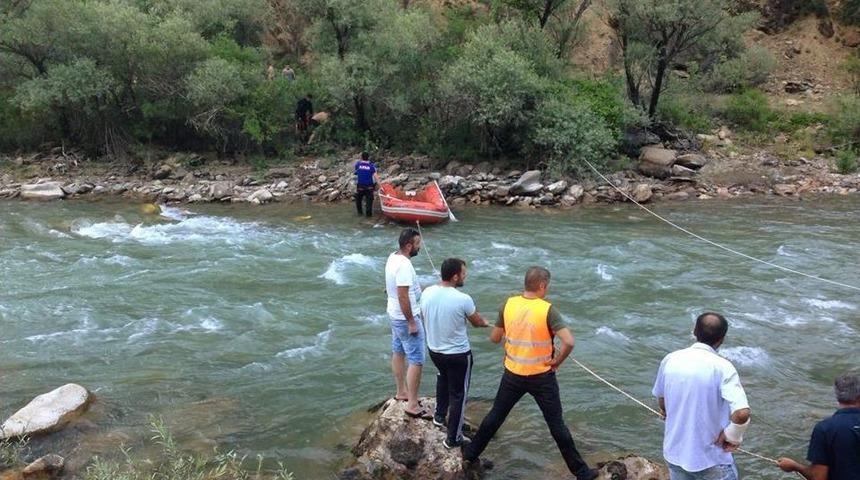 Tunceli&rsquo;de Kayadan D&uuml;şen Şahıs Ağır Yaralandı