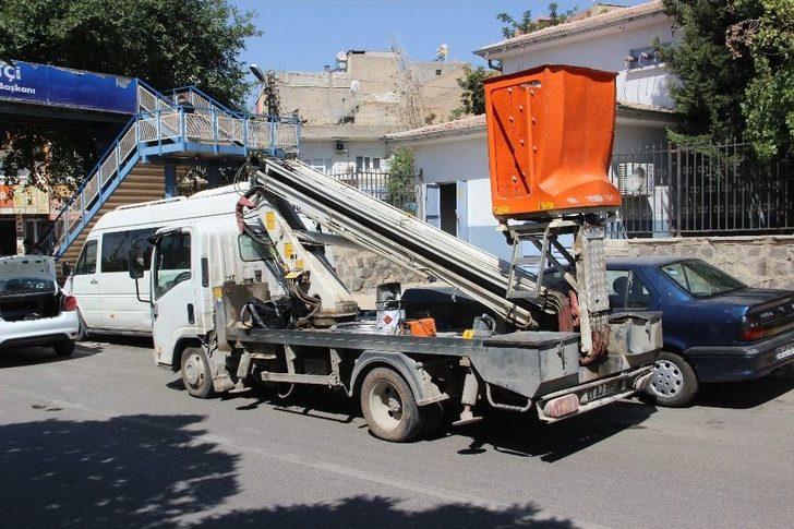 Akıma Kapılan İşçi Yanarak Ağır Yaralandı G3