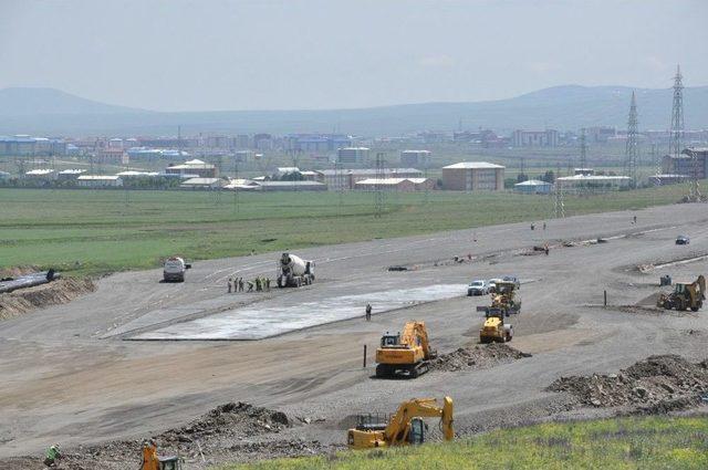 Kars Lojistik Merkezi’nde Hummalı Çalışma