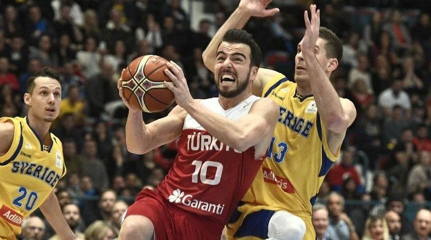 A Milliler Deplasmanda İsve&ccedil;&rsquo;e Mağlup Oldu