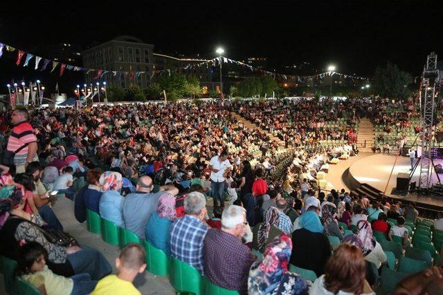 Amasyalılar Darıca’da Gönüllerince Eğlendi