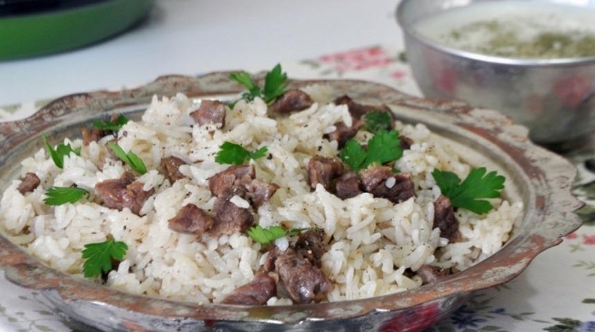 Etli Pilav Tarifi