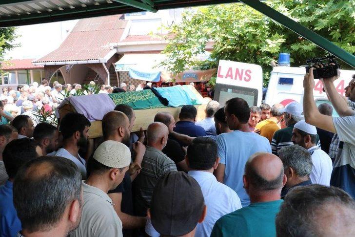 Kaçak Madendeki Göçükte Ölen İşçiler Son Yolculuğa Uğurlandı G4