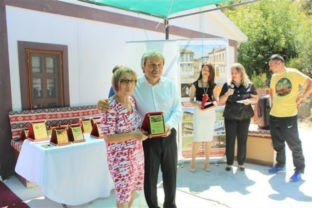 Osmaneli&rsquo;de Kursiyerlerin Sertifika Sevinci