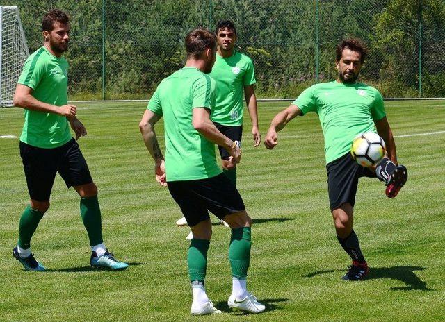 Atiker Konyaspor Yeni Sezon Hazırlıklarını Sürdürüyor