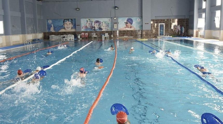 Tekkek&ouml;y Y&uuml;zme Havuzu Dolup Taşıyor