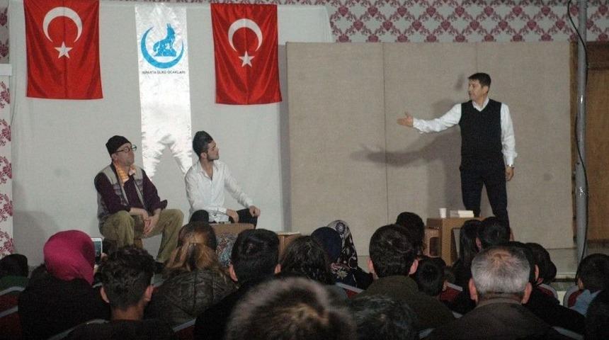 Isparta&rsquo;da Bağımlılıkla M&uuml;cadele Tiyatrosu