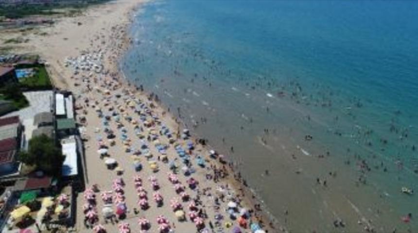 (özel) Şile Sahilleri Tatilcilerle Doldu Taştı