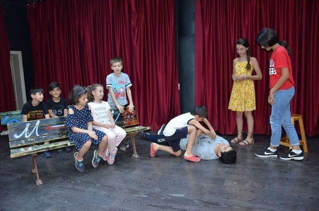 Sanat Merkezinde Yaz D&ouml;nemi 2