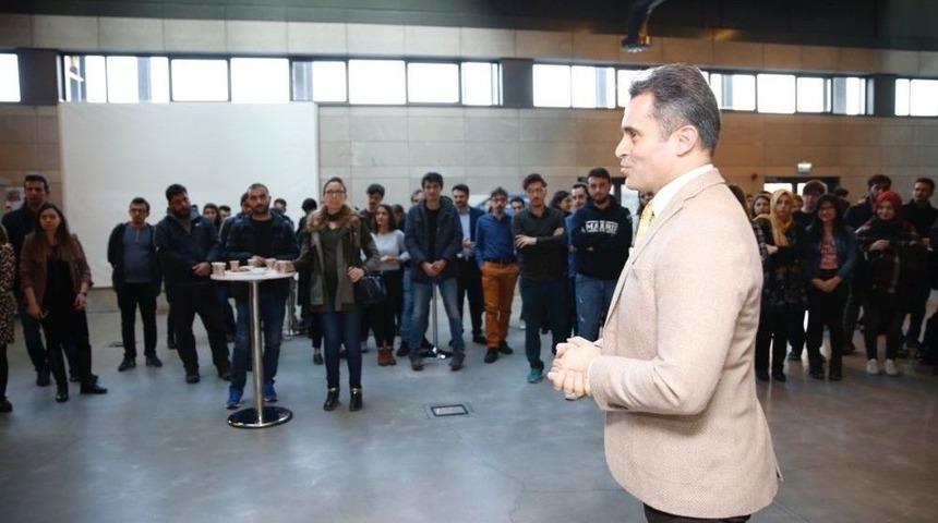 Agü’de Sanayi Odaklı Öğrenci Projeleri Fuarı Düzenlendi