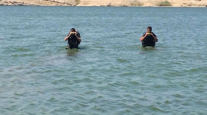 Serinlemek İçin Girdiği Baraj Gölünde Boğuldu