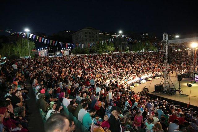 Darıca’da Gümüşhaneliler Rüzgarı Esti