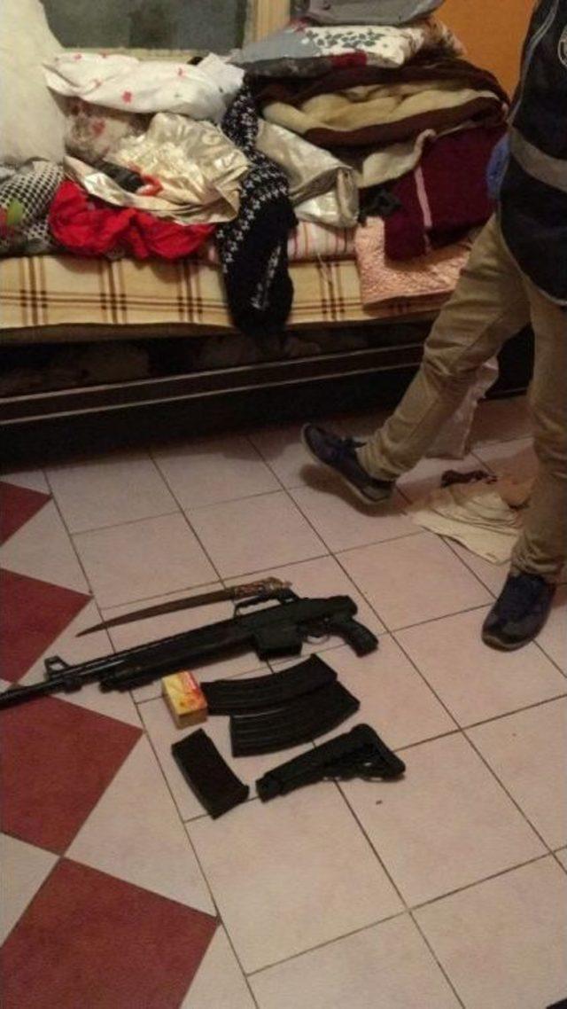 Şişli&rsquo;deki Uyuşturucu Operasyonu Polis Helikopteri Kamerasında 1