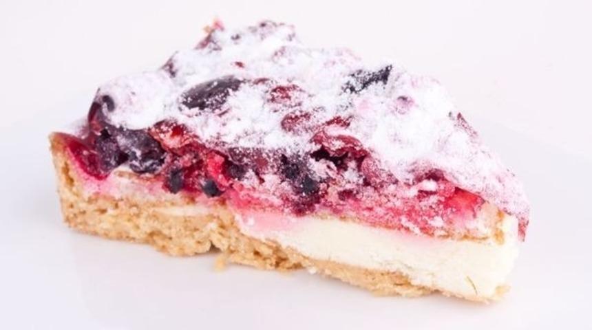 İtalyan Usulü Vişneli Tart