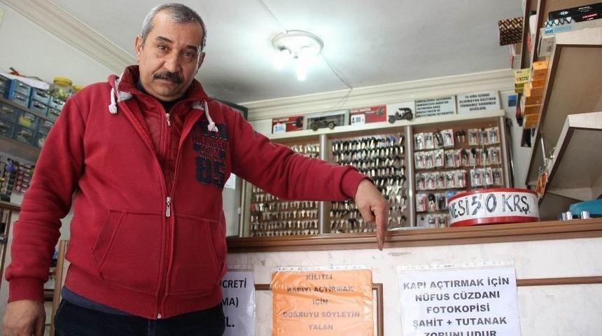 Tutanaksız Kapı A&ccedil;tı Başına Gelmeyen Kalmadı