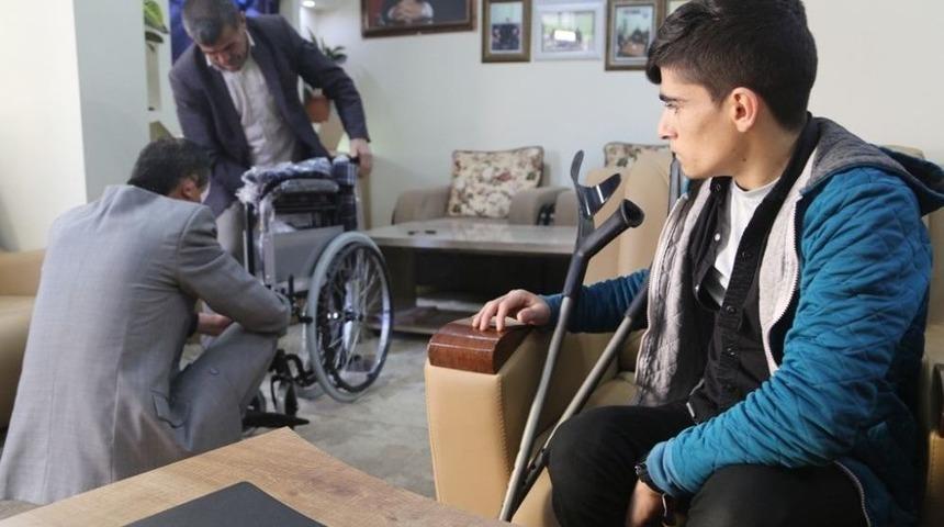 Engelli Deneğinden Tekerlekli Sandalye Yardımı