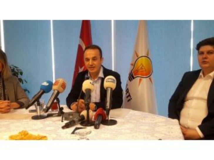 Ak Parti İzmir Başkanı Şengül Teşkilatları Yeniliyor