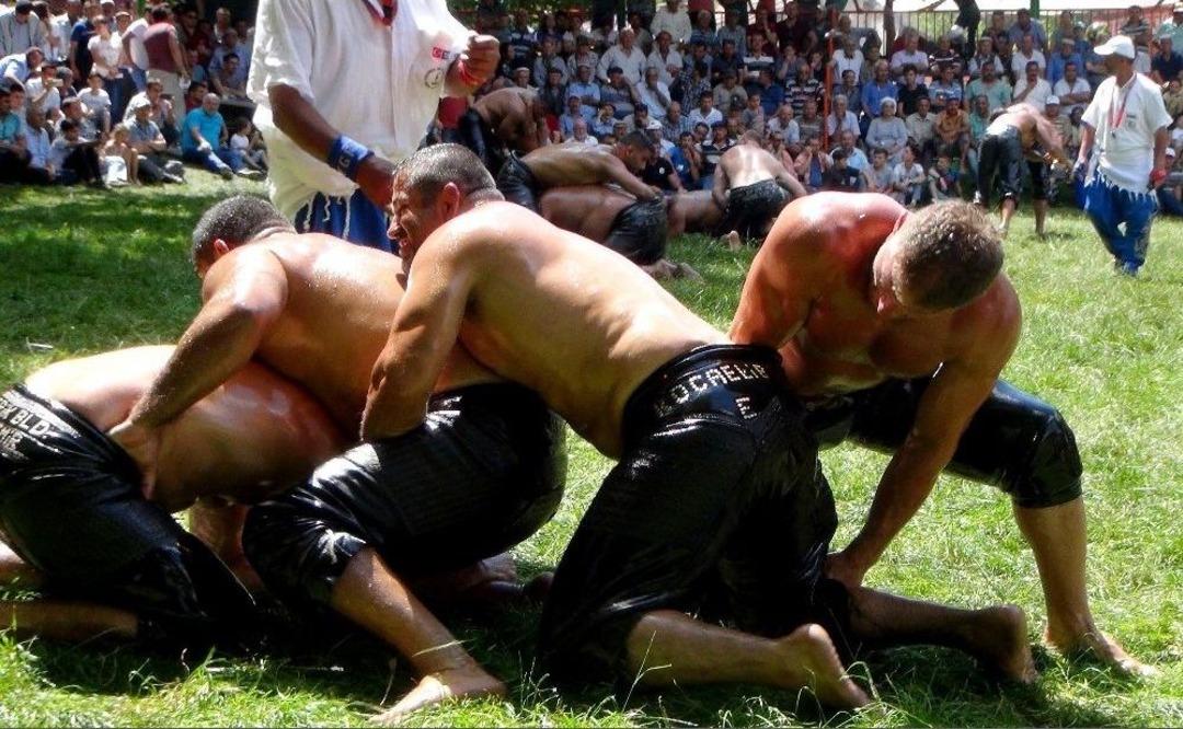 Yağlı G&uuml;reşlerde G&uuml;ld&uuml;ren Kareler