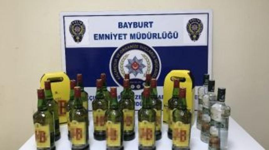 22 Şişe G&uuml;mr&uuml;k Ka&ccedil;ağı İ&ccedil;ki Ele Ge&ccedil;irildi