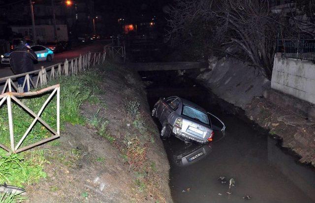 Manavgat’ta Otomobil Kanala Uçtu