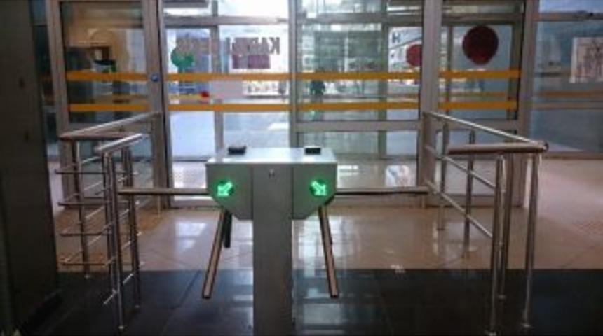 Mersin Adliyesi&rsquo;nde Avukat Girişi Yeniden D&uuml;zenlendi