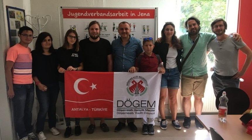 Dögem Üyeleri Almanya’da