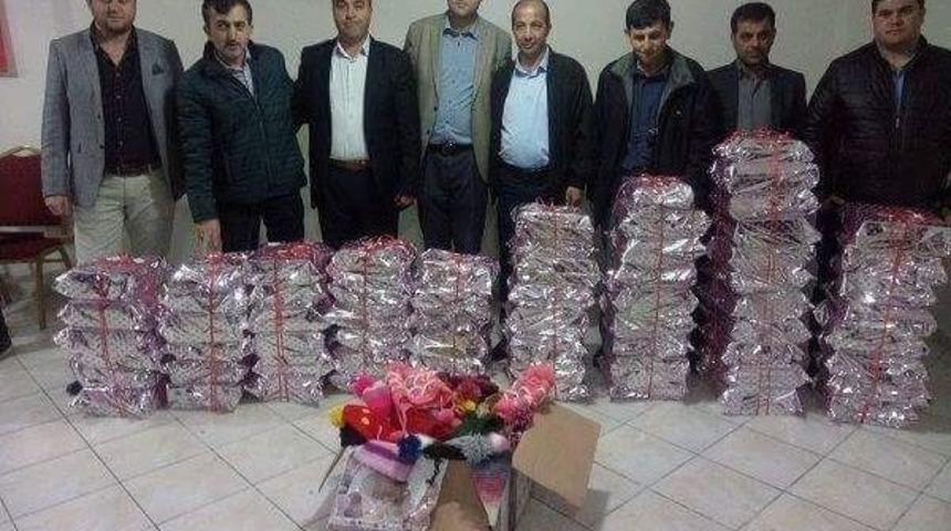 Başkan Mehmet Akkaş: Dernek Olarak &Ouml;ğrencilerimizin Yanındayız