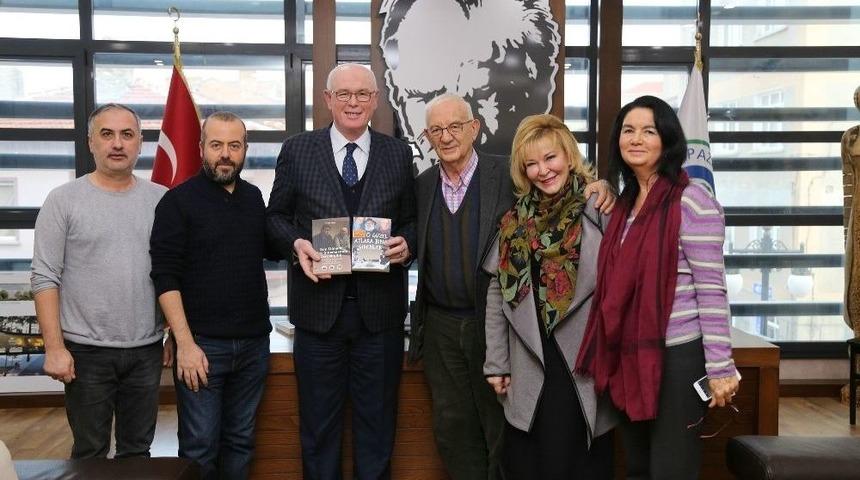 Kazım Kurt, G&uuml;lsin Onay Ve Atilla Dorsay&rsquo;la Buluştu