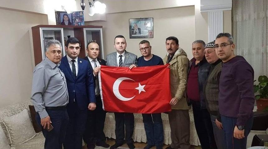 Şehit Ailelerinden Afrin Gazilerine Ziyaret