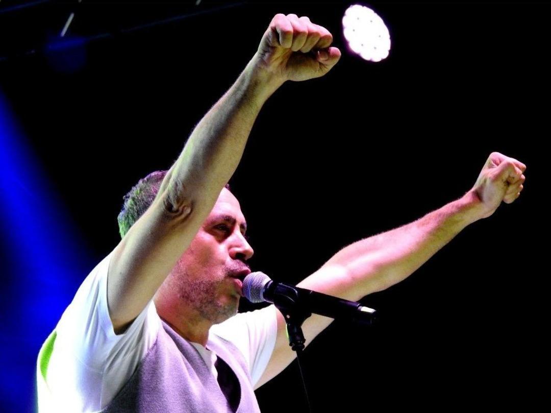 &Uuml;nl&uuml; Sanat&ccedil;ının Tren Kazası &Uuml;z&uuml;nt&uuml;s&uuml;