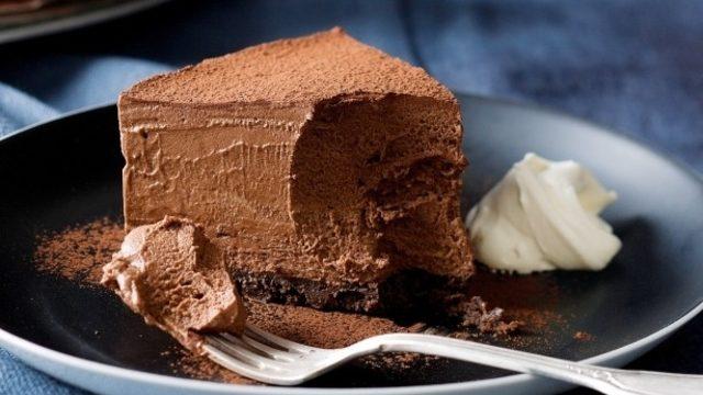 Çikolatalı Mus Pasta