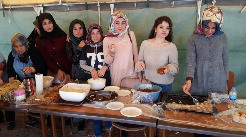 Mehmet&ccedil;ik Yararına Kermes