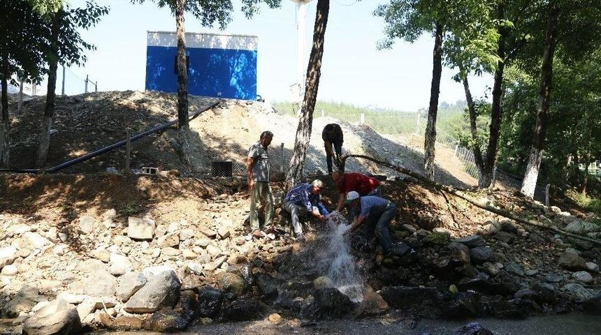 Meski, Mahallelerin Su Sorununu Çözüyor