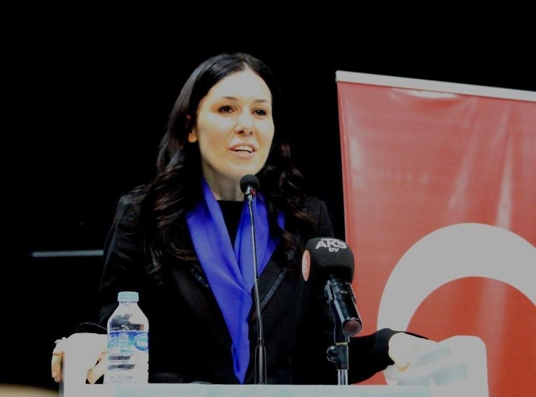 Karaaslan: &ldquo;mehmet&ccedil;ikler Bug&uuml;n D&uuml;nyaya K&ouml;k S&ouml;kt&uuml;r&uuml;yor&rdquo;