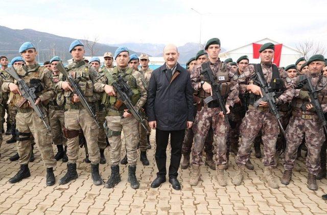 İçişleri Bakanı Süleyman Soylu, Özel Birliklerle Buluştu